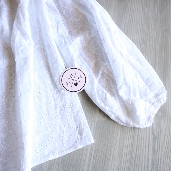 White Off the Shoulder Eyelet Puff Sleeve Blouse - Picture 7 of 9